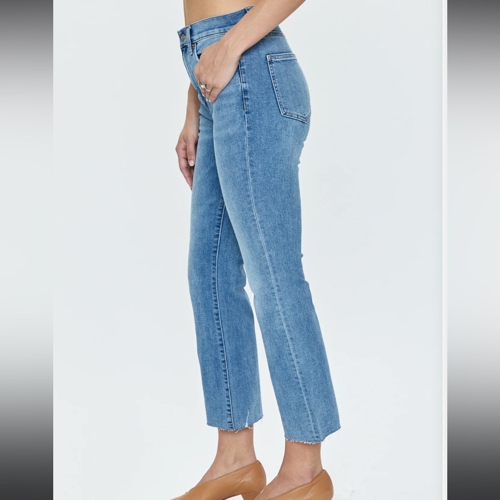 Pistola Womens Medium Wash Lennon Crop Boot Leg Jean Zuma Denim 27 - Picture 3 of 15